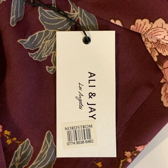 Ali & Jay Women's Jade‎ Slit Shoulder Long Sleeve Floral Mini Dress Size M NWT - Picture 7 of 15